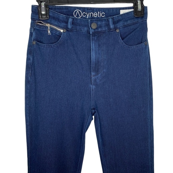NWT Acynetic Phoebe Cropped Raw Hem Dark Wash Jeans Size 26 - Picture 3 of 9